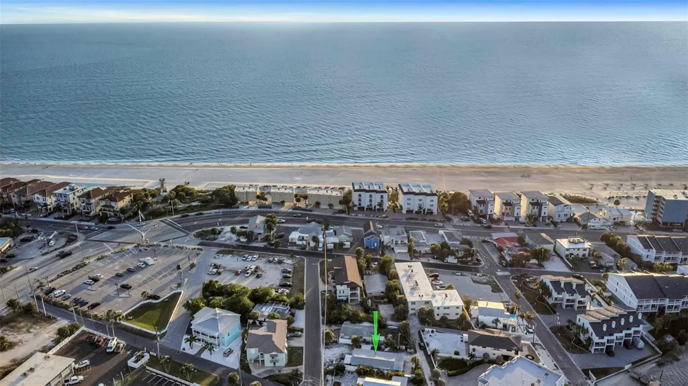 148 98TH AVENUE Treasure Island, FL 33706
