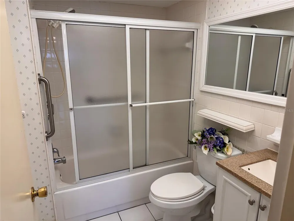 1250 S PINELLAS AVENUE #804 Tarpon Springs, FL 34689
