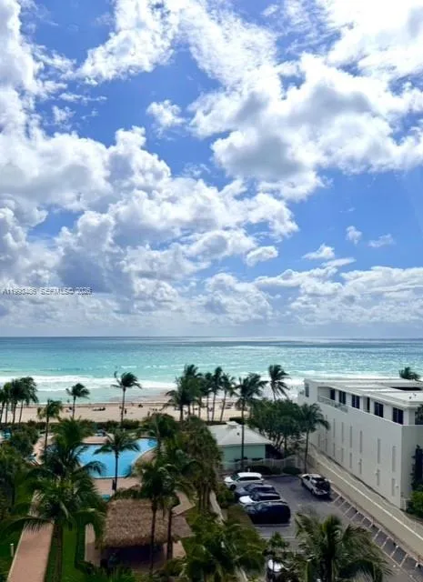 3901 S Ocean Dr #7M