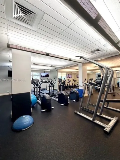 3901 S Ocean Dr #7M Hollywood, FL 33019