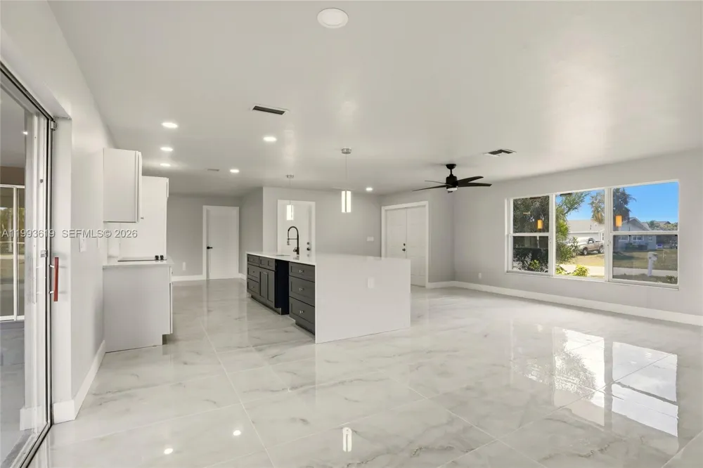 3805 SE 12 ave Other City - In The State Of Florida, FL 33904