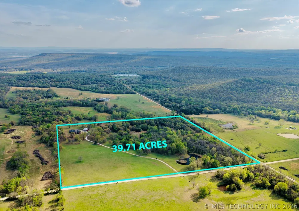 12619 E 233 ROAD S Webbers Falls, OK 74470