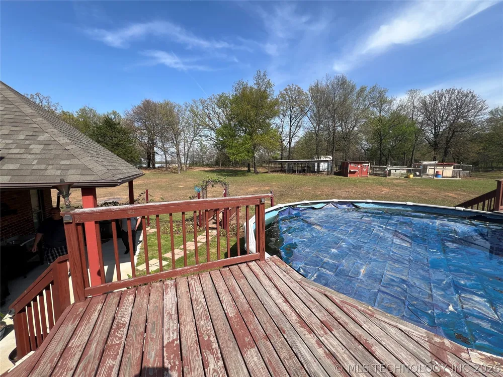 12619 E 233 ROAD S Webbers Falls, OK 74470