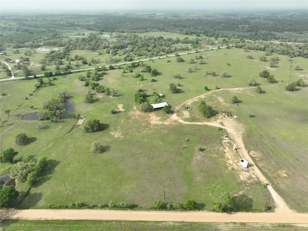 87 Fm 141 Giddings, TX 78942