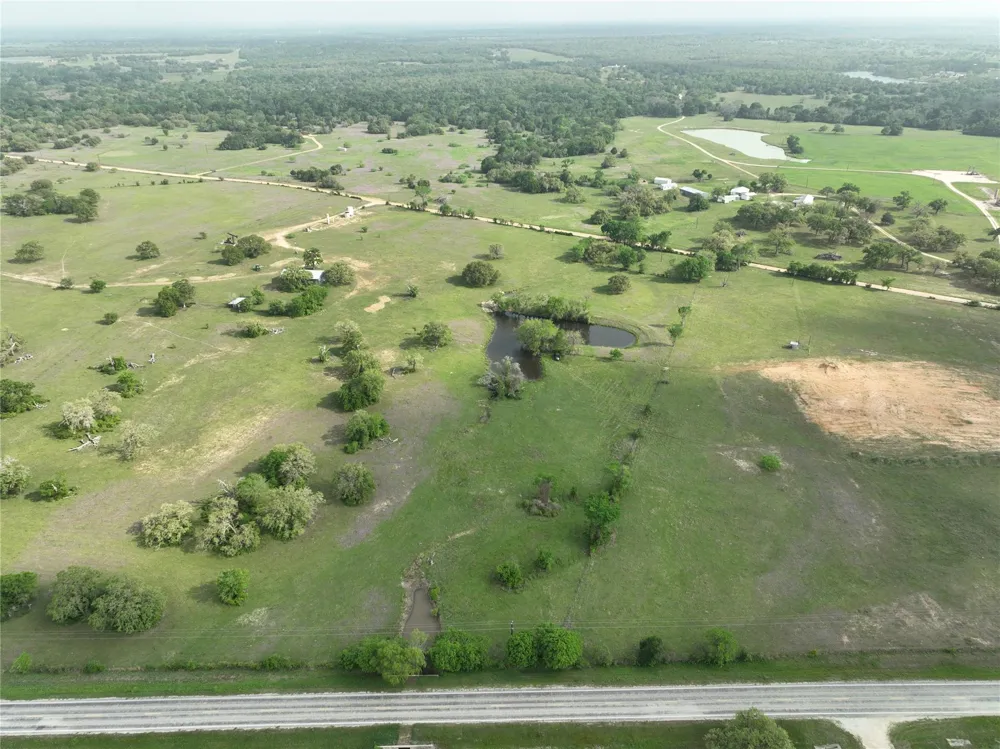 87 Fm 141 Giddings, TX 78942