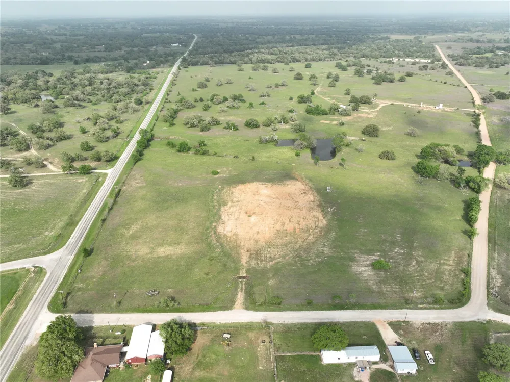 47 Fm 141 Giddings, TX 78942