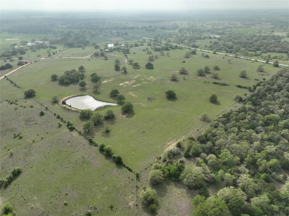 47 Fm 141 Giddings, TX 78942