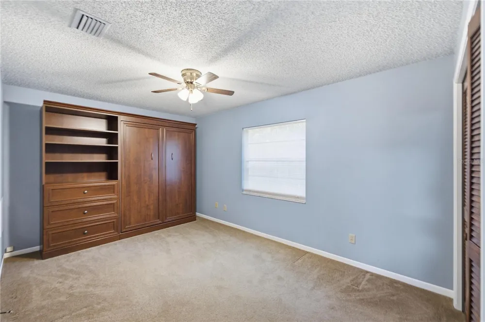 16704 VALLELY DRIVE Tampa, FL 33618