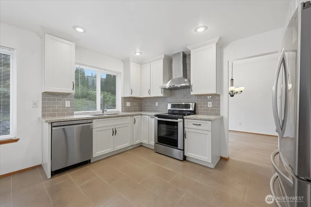 27213 32nd Place S Auburn, WA 98001