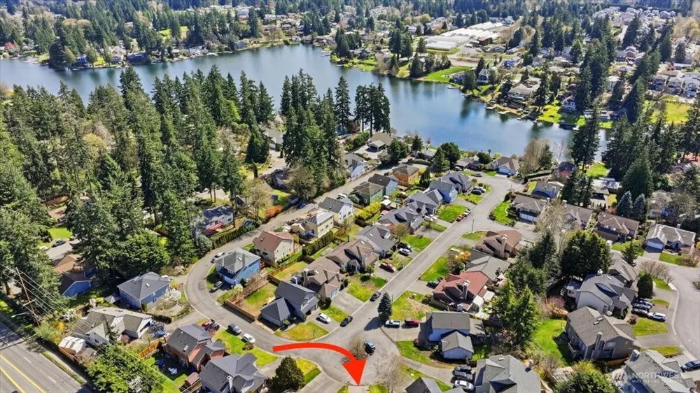 27213 32nd Place S Auburn, WA 98001