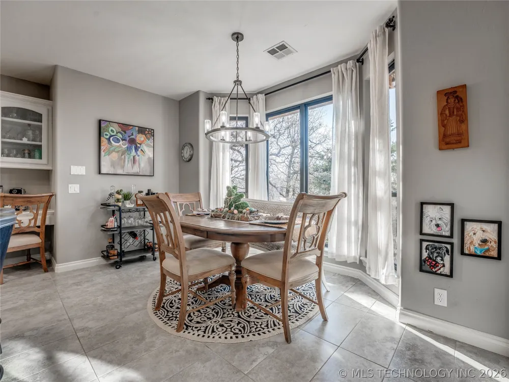 4617 Frisco Bridge Boulevard Edmond, OK 73034