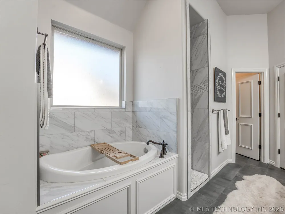4617 Frisco Bridge Boulevard Edmond, OK 73034