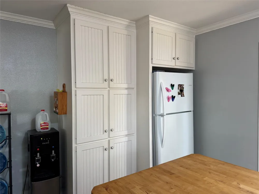 160 Belize Drive Point Blank, TX 77364