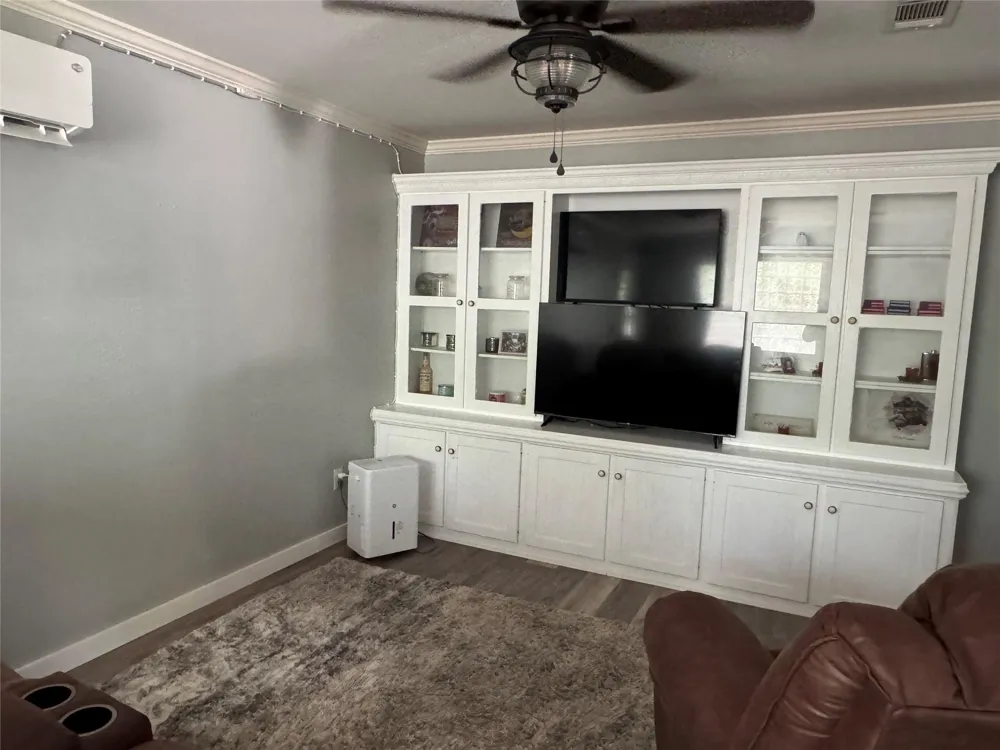 160 Belize Drive Point Blank, TX 77364
