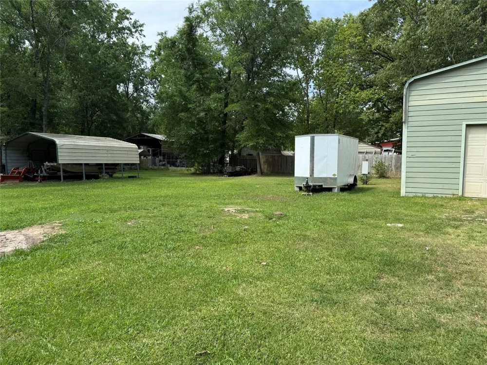 160 Belize Drive Point Blank, TX 77364