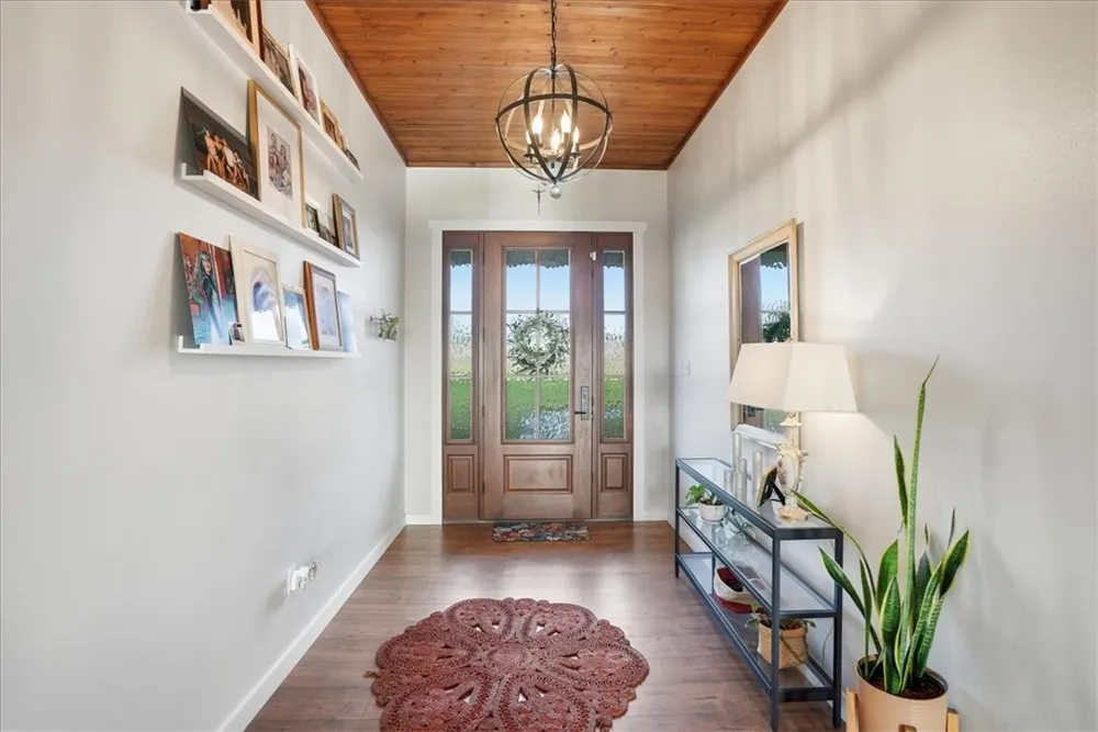 642 Nakishwana Sandia, TX 78383