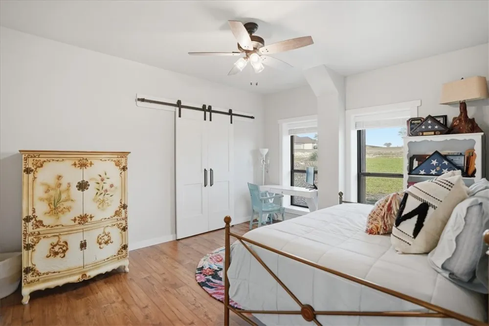 642 Nakishwana Sandia, TX 78383