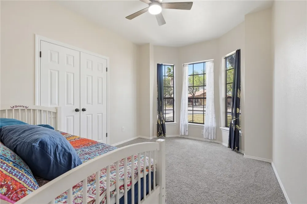 2169 Timberleaf Ingleside, TX 78362
