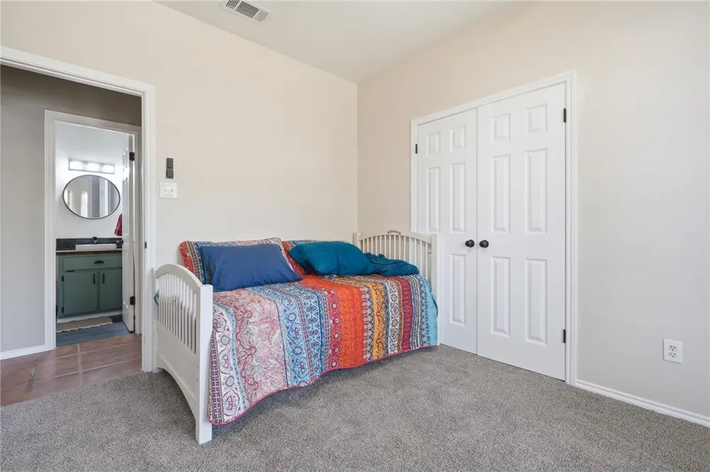 2169 Timberleaf Ingleside, TX 78362