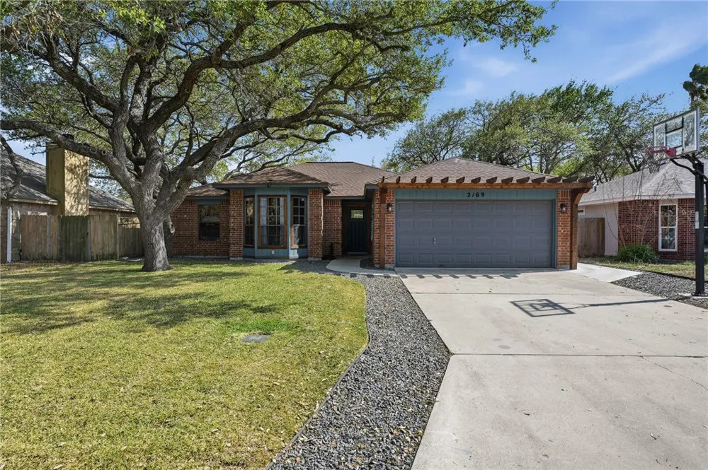 2169 Timberleaf Ingleside, TX 78362
