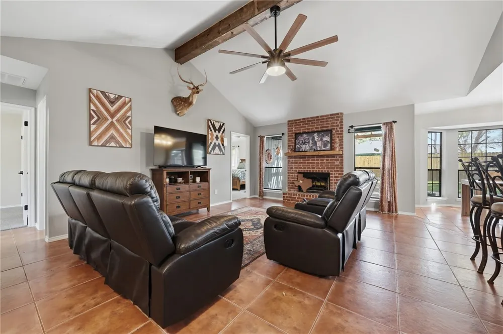 2169 Timberleaf Ingleside, TX 78362