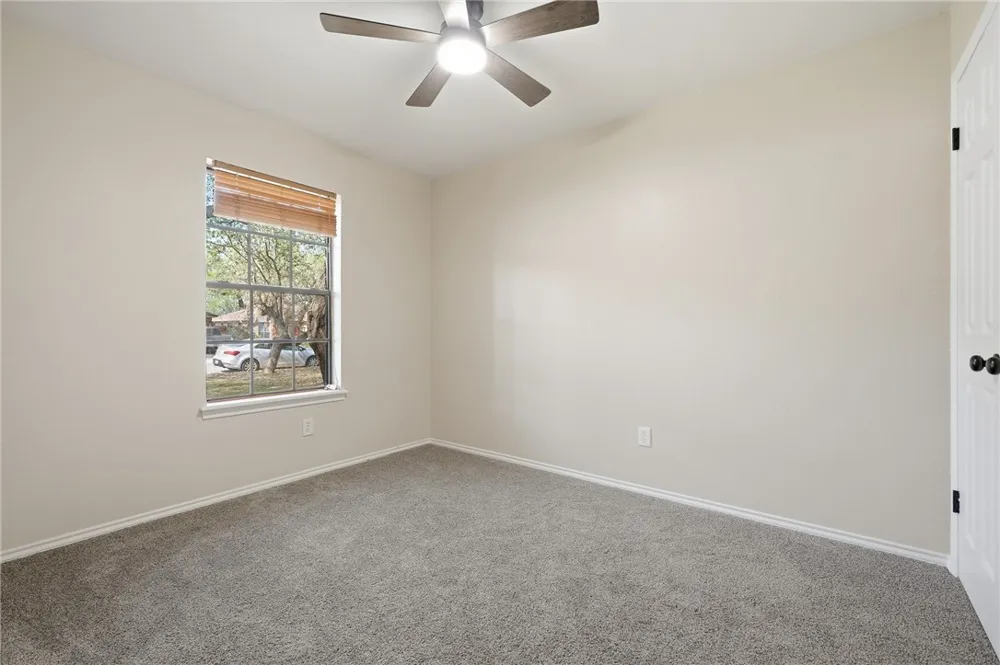 2169 Timberleaf Ingleside, TX 78362
