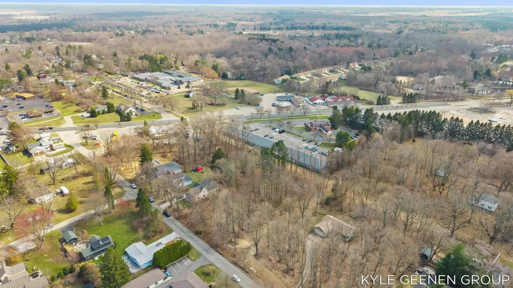 387389 W Fremont Street Douglas, MI 49406
