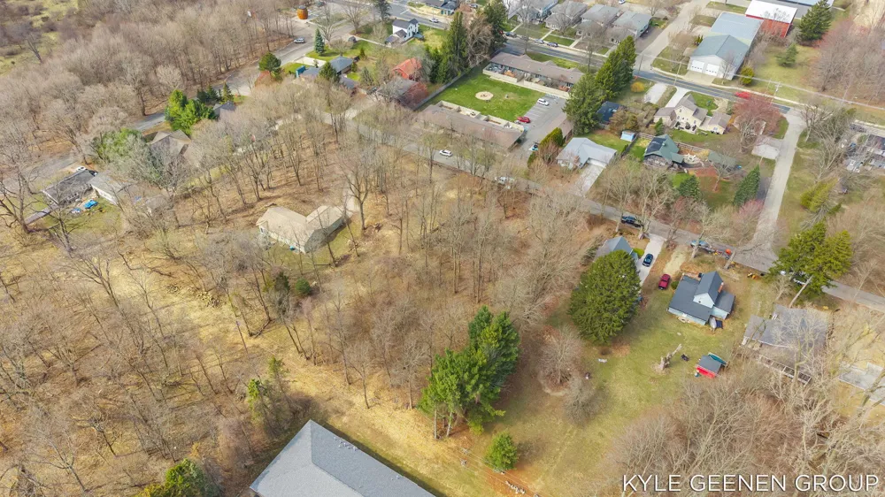 387389 W Fremont Street Douglas, MI 49406