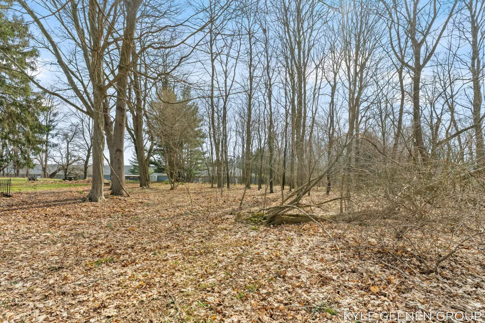 387389 W Fremont Street Douglas, MI 49406