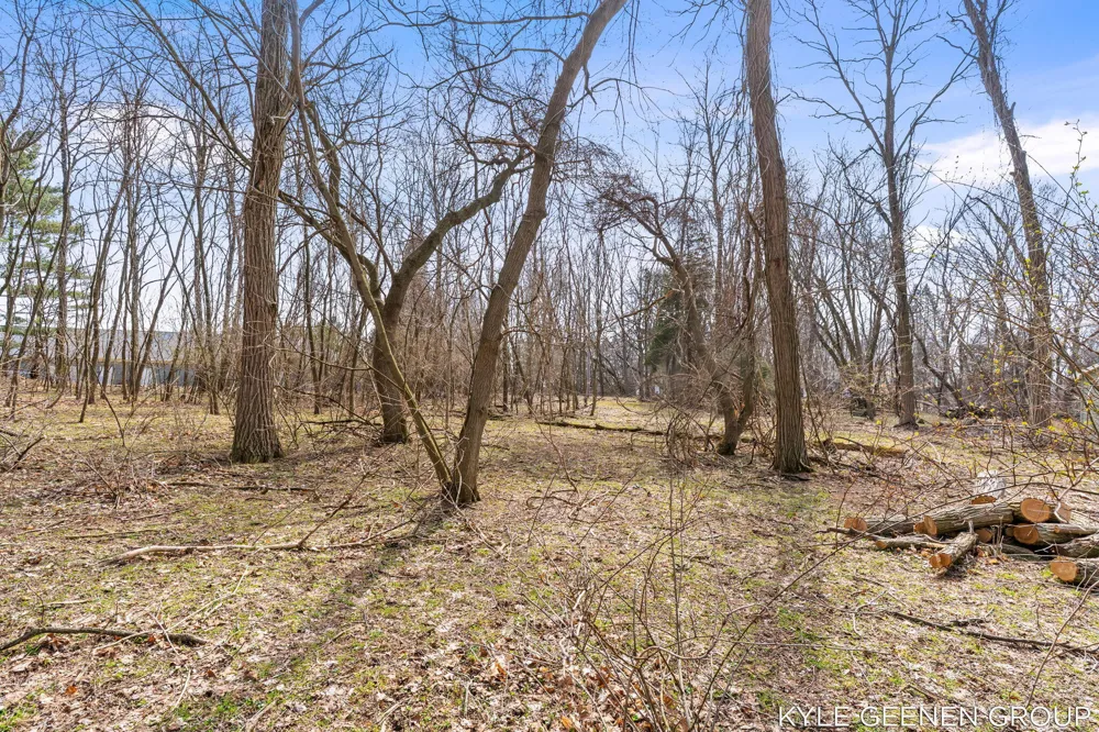 387389 W Fremont Street Douglas, MI 49406