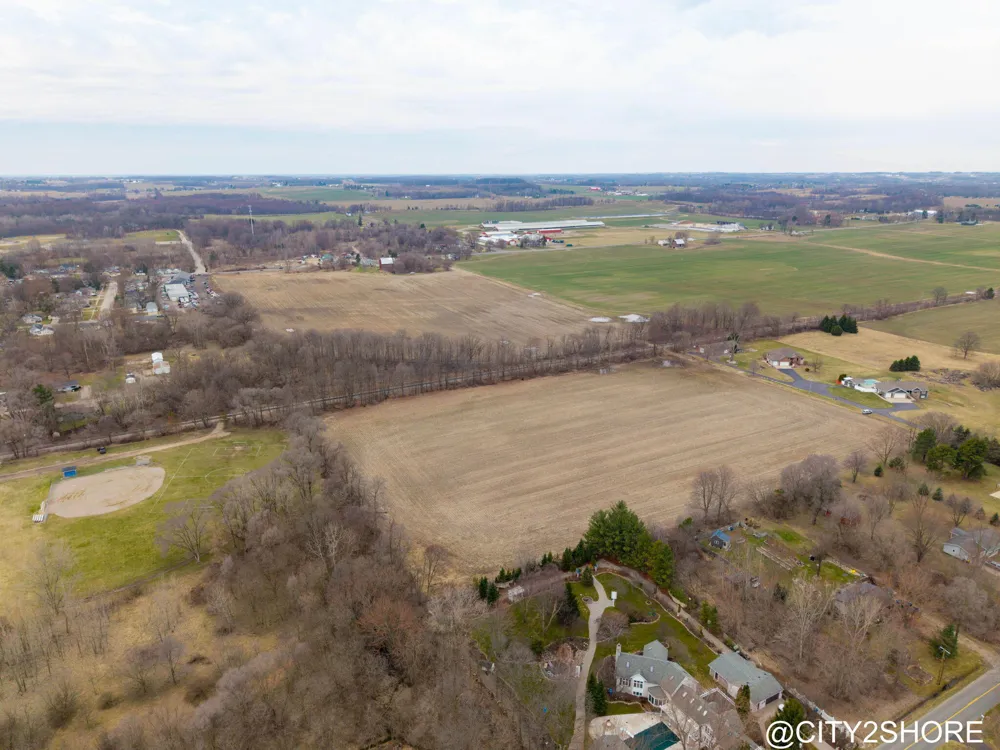 11250 Sparta Avenue NW Sparta, MI 49345