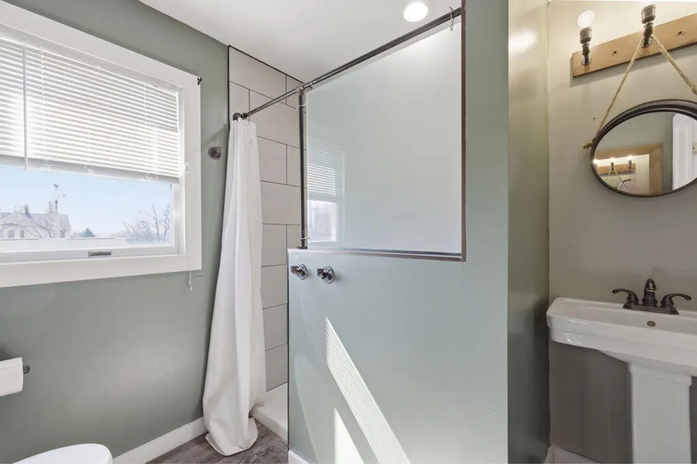710 S Elm Street Three Oaks, MI 49128
