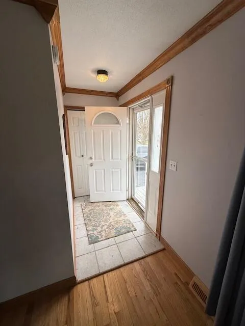 5586 Wendzel Drive Coloma, MI 49038