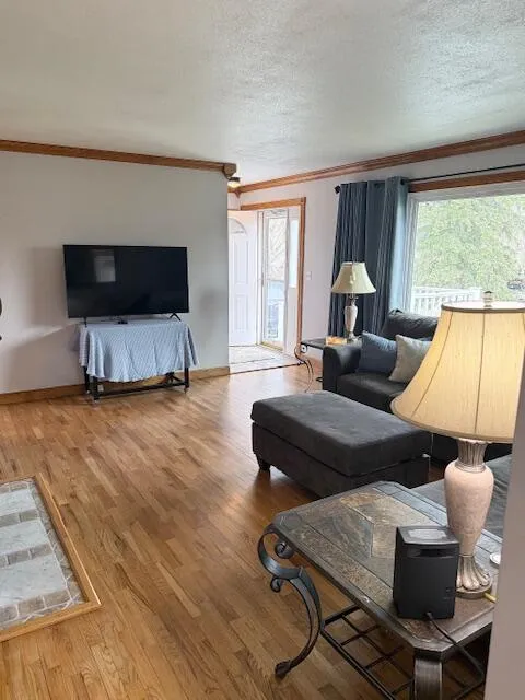 5586 Wendzel Drive Coloma, MI 49038