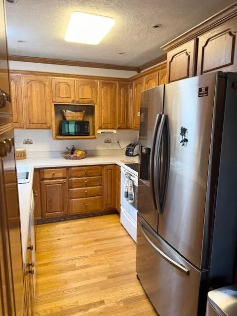 5586 Wendzel Drive Coloma, MI 49038