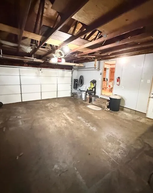 5586 Wendzel Drive Coloma, MI 49038