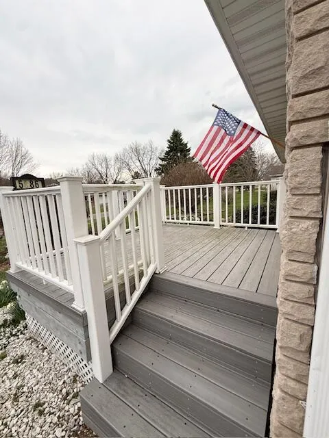 5586 Wendzel Drive Coloma, MI 49038