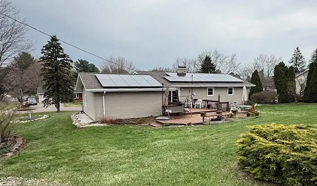 5586 Wendzel Drive Coloma, MI 49038