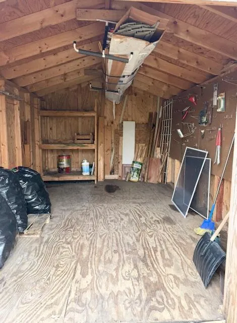 5586 Wendzel Drive Coloma, MI 49038