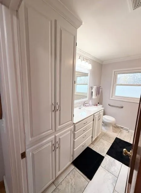5586 Wendzel Drive Coloma, MI 49038
