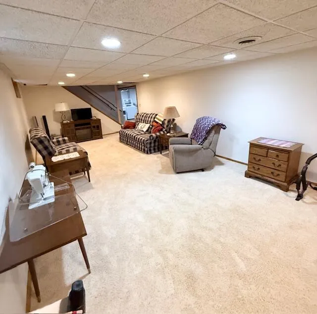 5586 Wendzel Drive Coloma, MI 49038