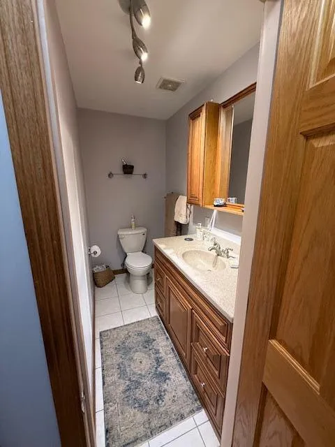 5586 Wendzel Drive Coloma, MI 49038