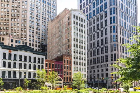 600 Woodward Avenue #2B