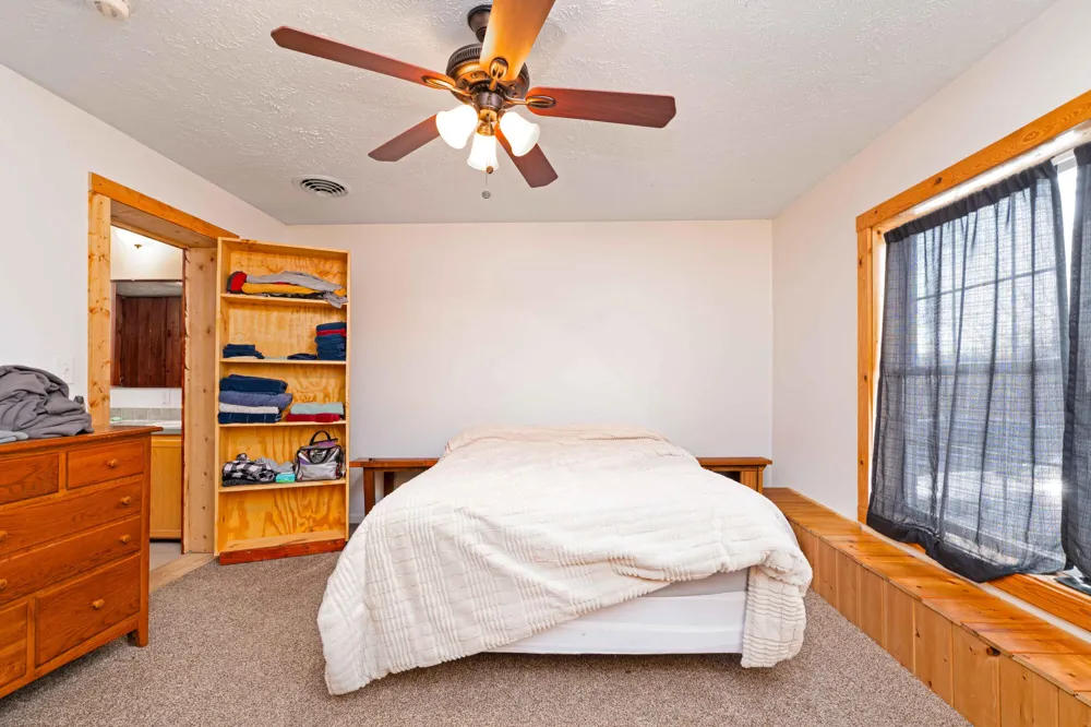 10920 Cassidy Drive Cadillac, MI 49601