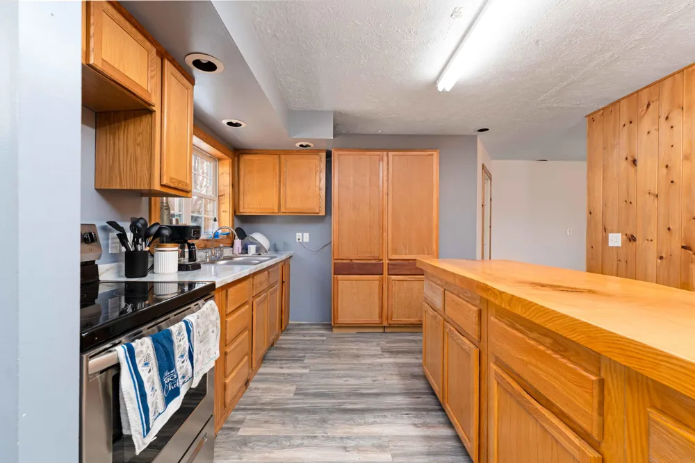 10920 Cassidy Drive Cadillac, MI 49601