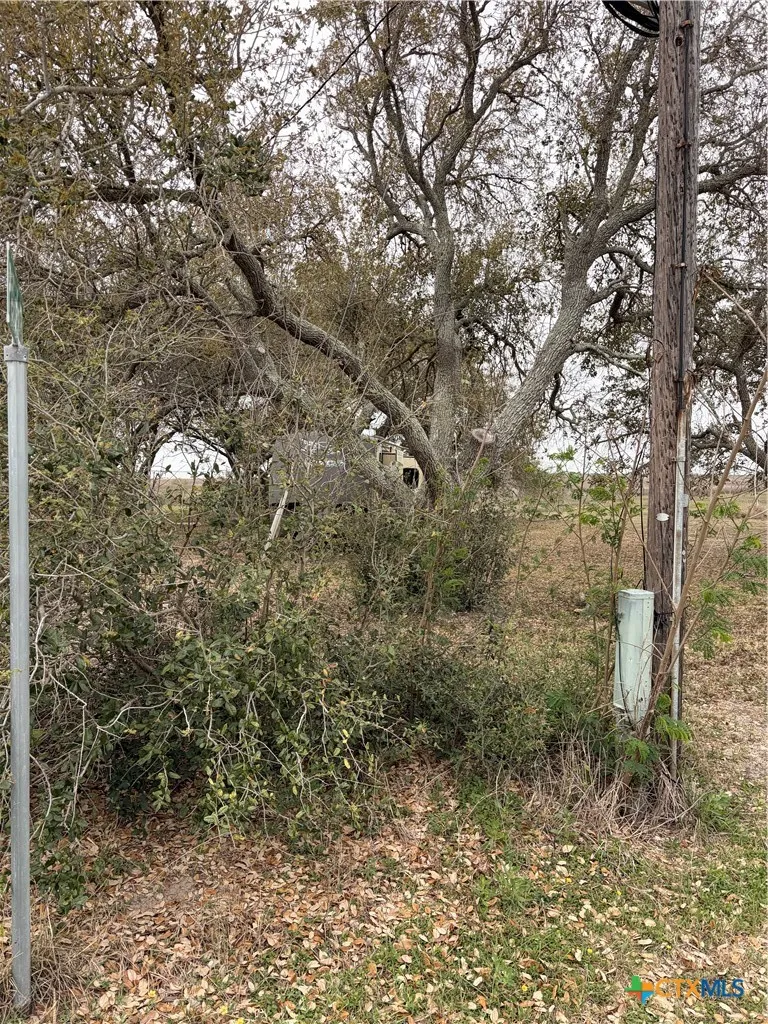 14 Pelican Point Port Lavaca, TX 77979