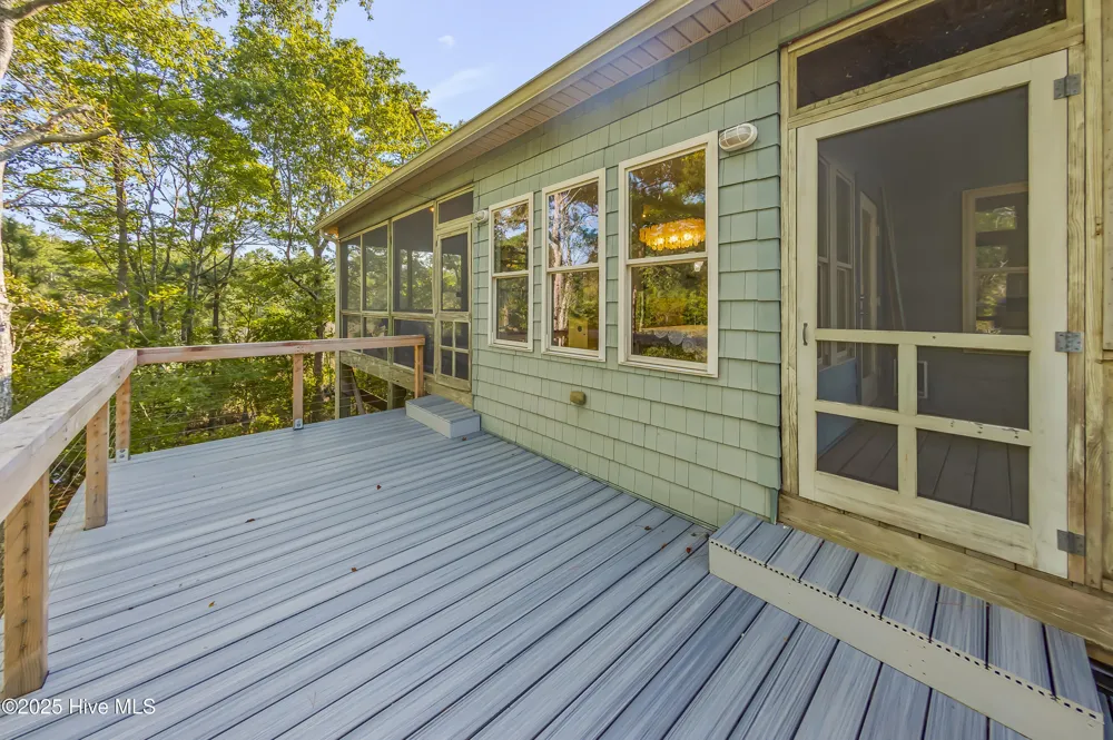 452 Indian Bluff Drive Arapahoe, NC 28510