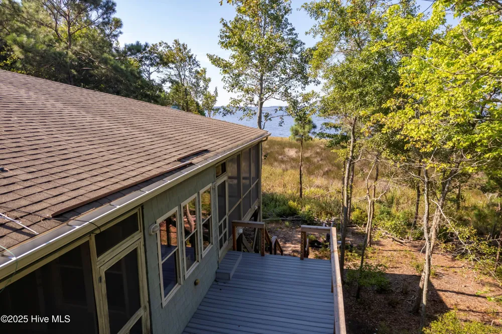 452 Indian Bluff Drive Arapahoe, NC 28510