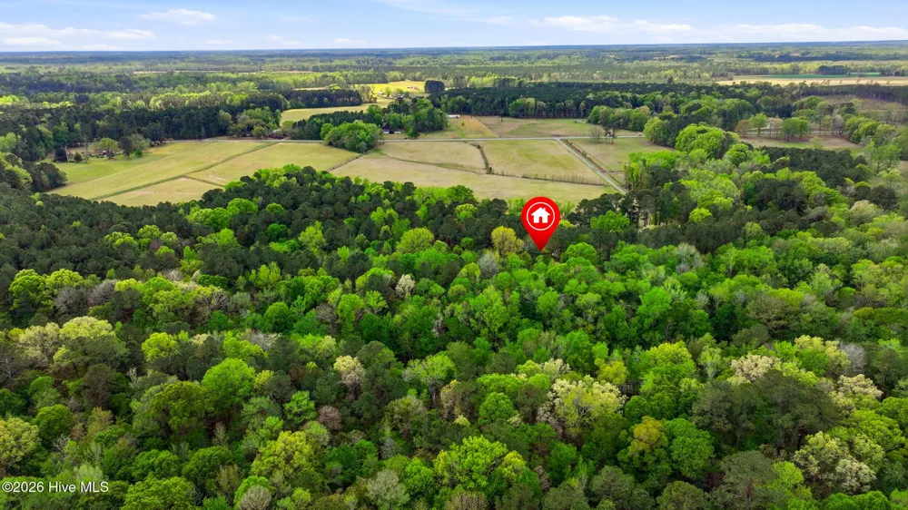 2639 Nc Highway 211 Clarkton, NC 28433