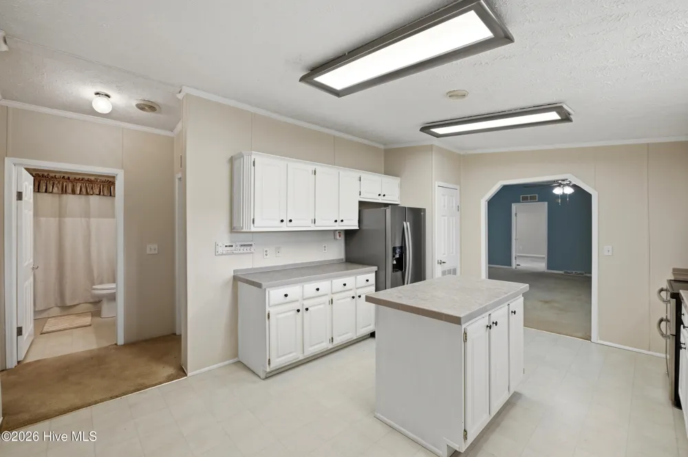 2639 Nc Highway 211 Clarkton, NC 28433